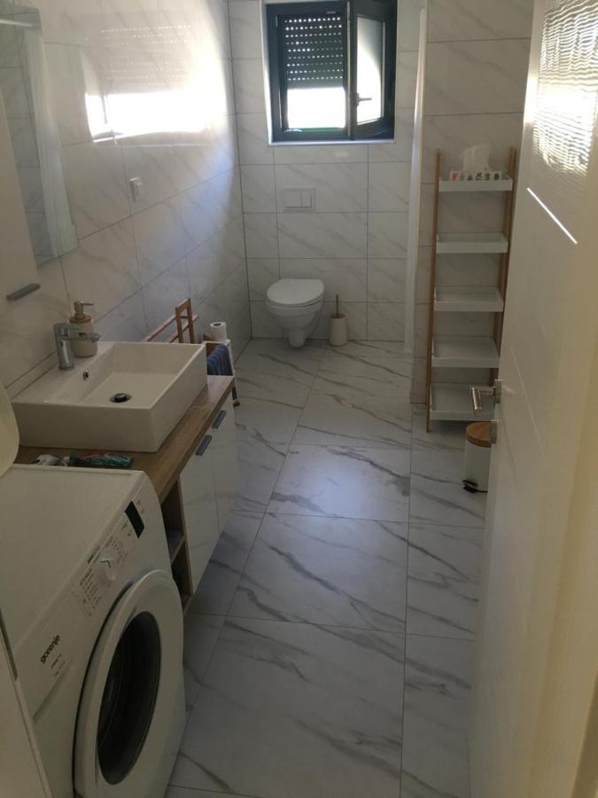 Apartmani Zlata Sveti Filip i Jakov Εξωτερικό φωτογραφία